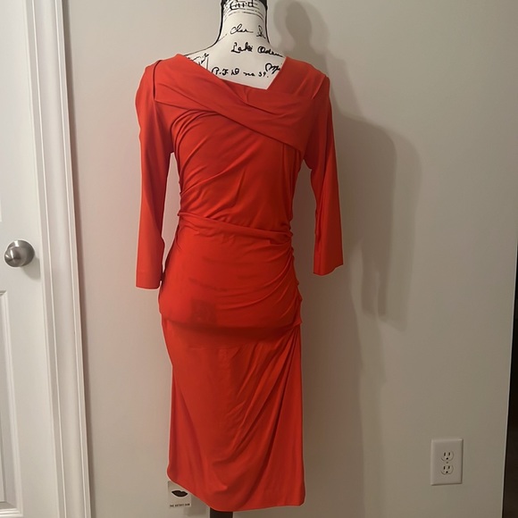 NWT Red bodycon DVF dress - Picture 4 of 6